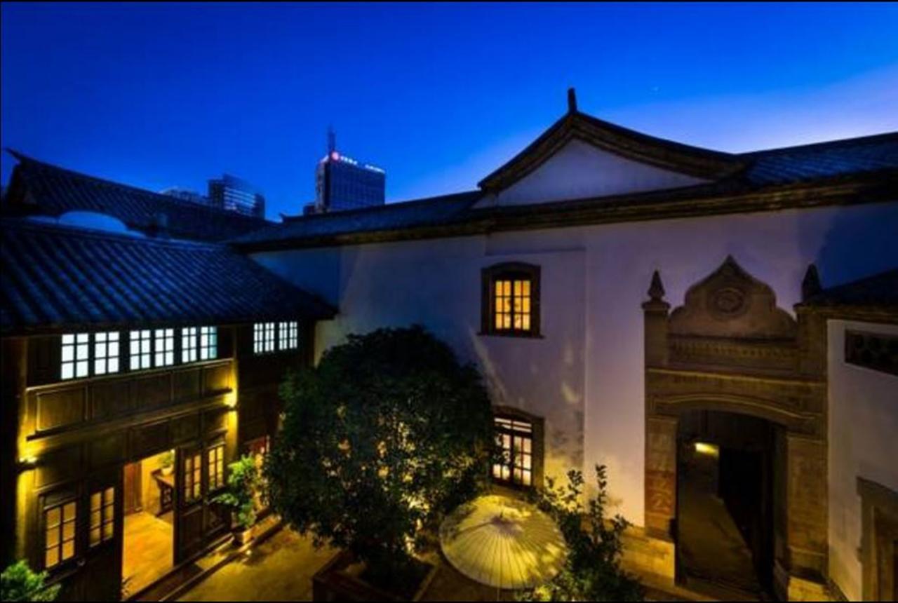קונמינג Silver Chest Boutique Hotel מראה חיצוני תמונה